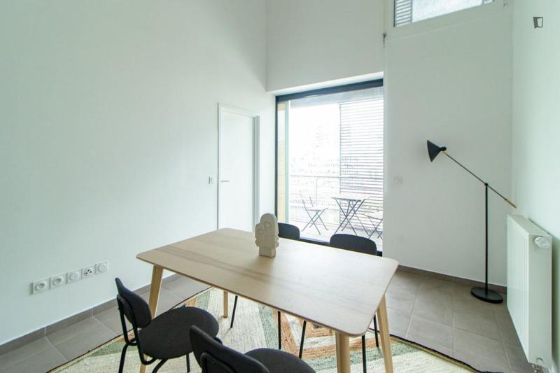 Chambre - 10 m² - 4 pièces