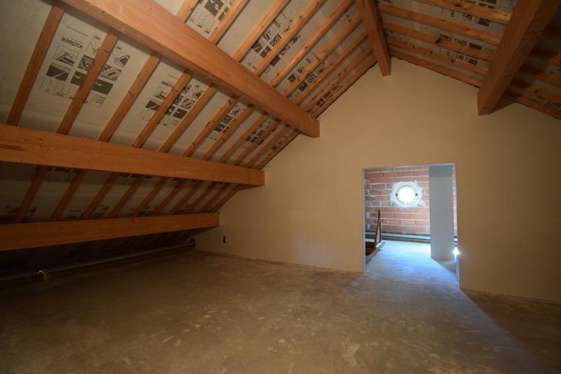 Propriété - 240 m² - 6 pièces