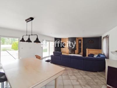 Maison - 158 m² - 6 pièces