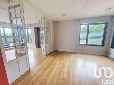 Maison - 204 m² - 7 pièces