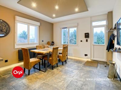 Maison - 80 m² - 4 pièces