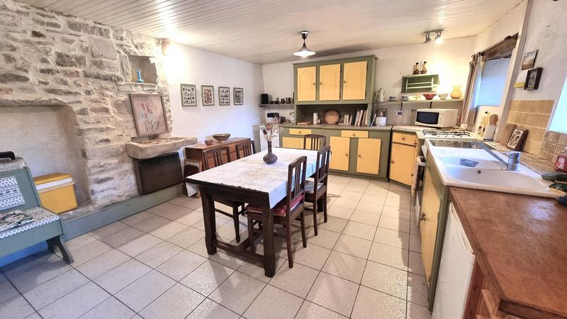 Maison de village - 140 m² - 5 pièces