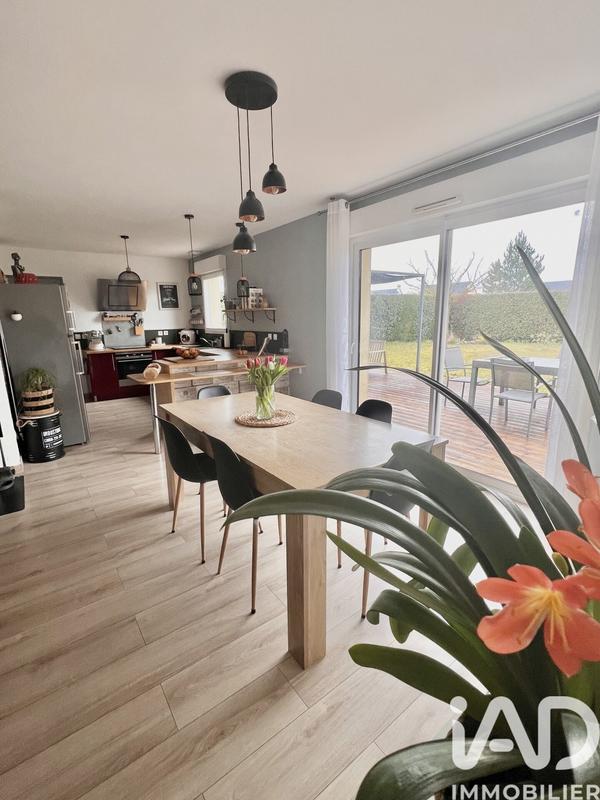 Maison - 100 m² - 6 pièces