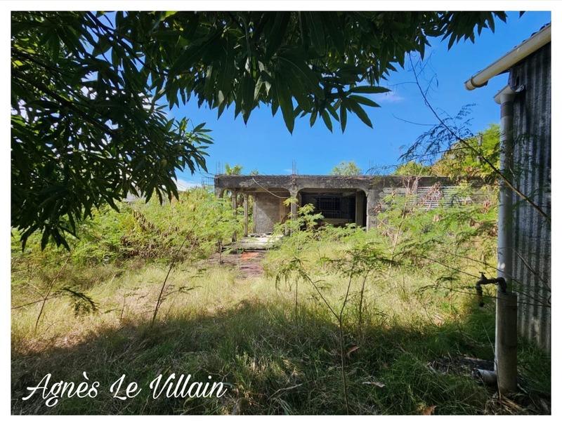 Terrain constructible - 1 501 m²