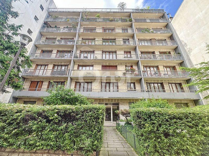 Studio - 25 m² - 1 pièce