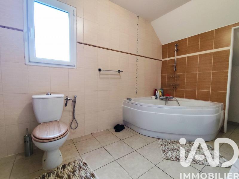 Maison - 151 m² - 6 pièces