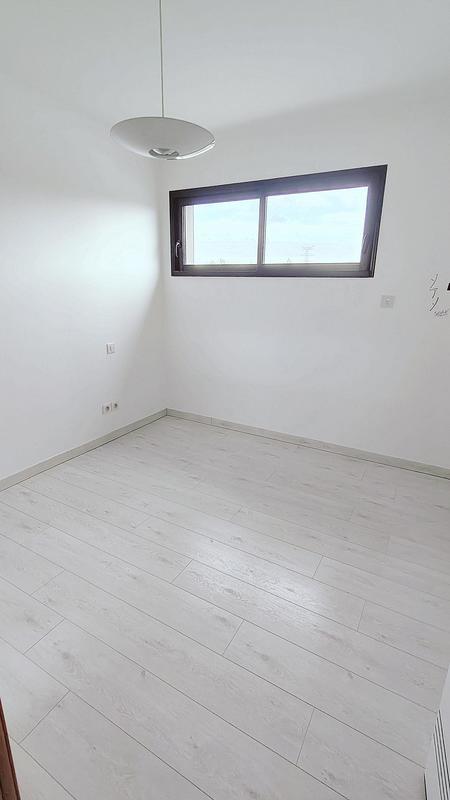 Maison contemporaine - 156 m² - 7 pièces