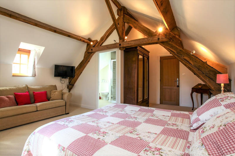 Maison - 357 m² - 16 pièces