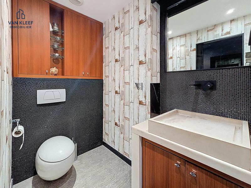 Appartement - 102 m² - 3 pièces