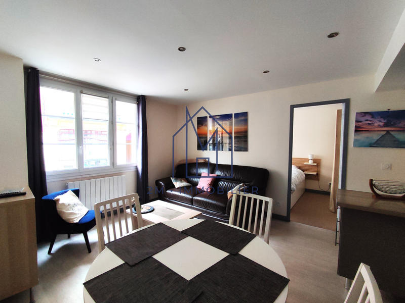 Appartement - 116 m² - 7 pièces