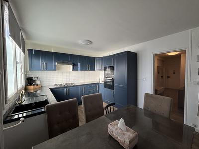 Appartement - 86 m² - 4 pièces