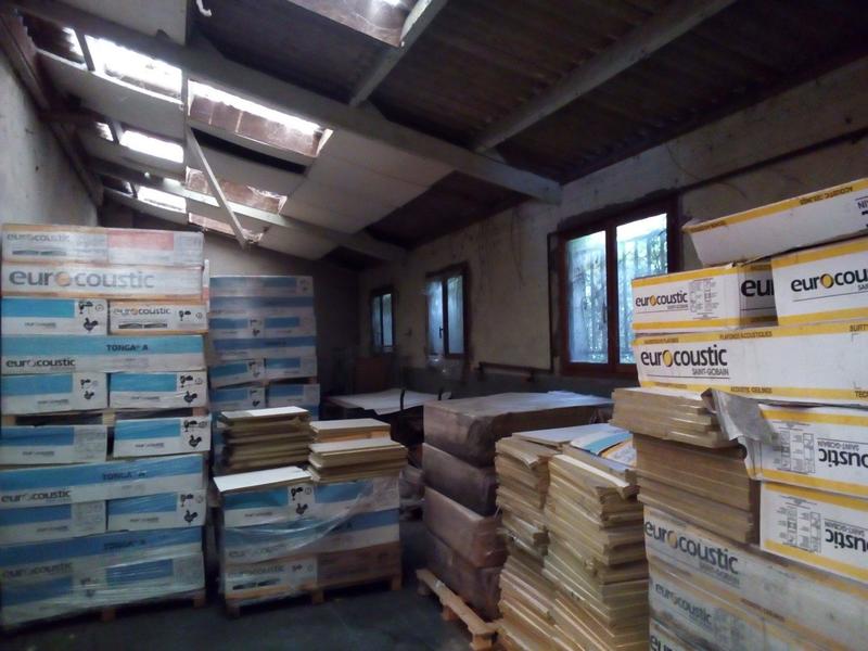 Entrepôt - 4 840 m²