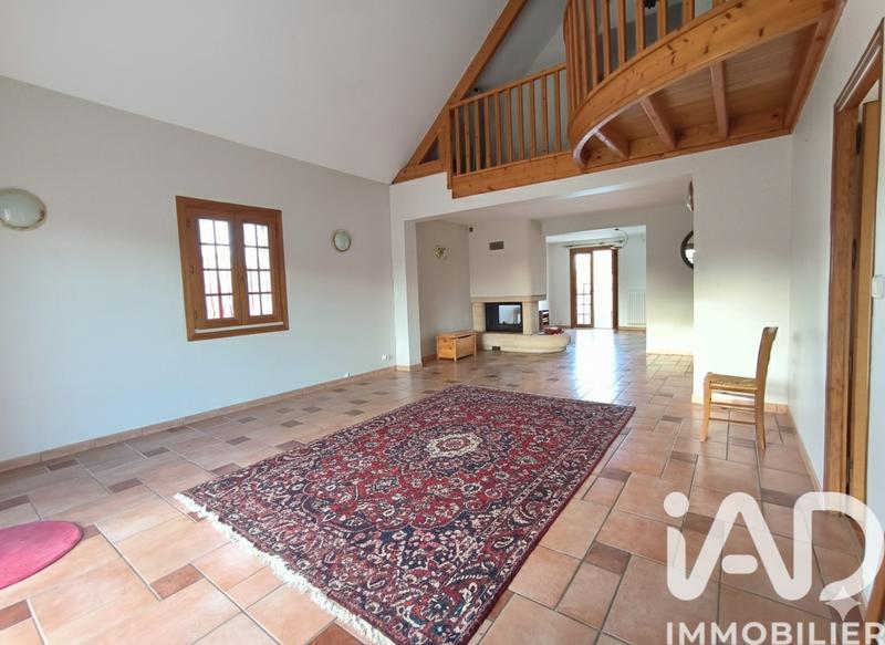 Maison - 137 m² - 6 pièces