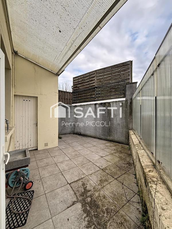 Bureau - 154 m² - 9 pièces