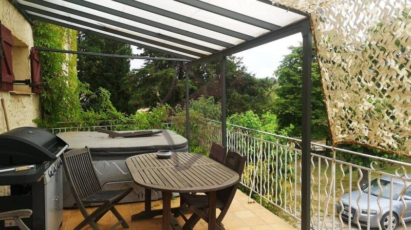 Demeure - 308 m² - 13 pièces