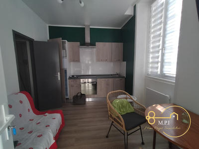 Maison - 158 m² - 10 pièces