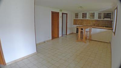 Maison - 275 m² - 10 pièces