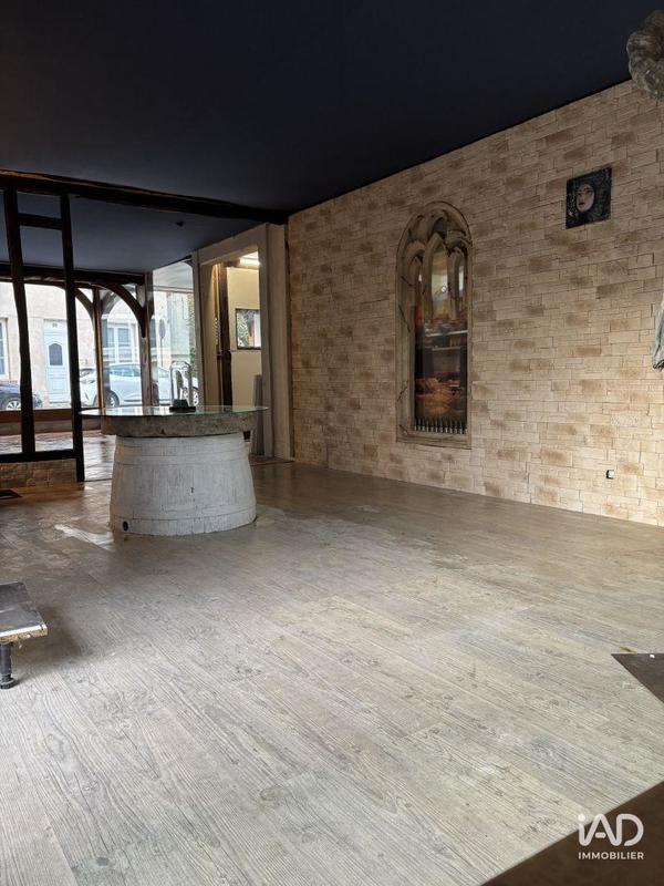 Local commercial - 255 m²