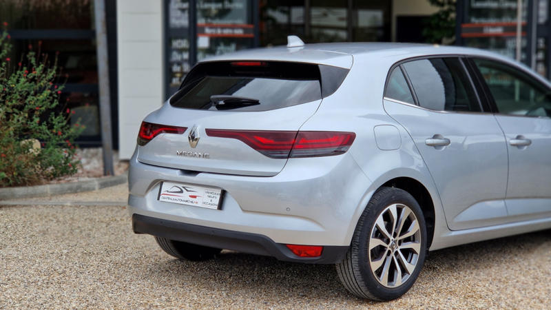 Renault Mégane IV Berline Blue dCi 115 Edc Techno