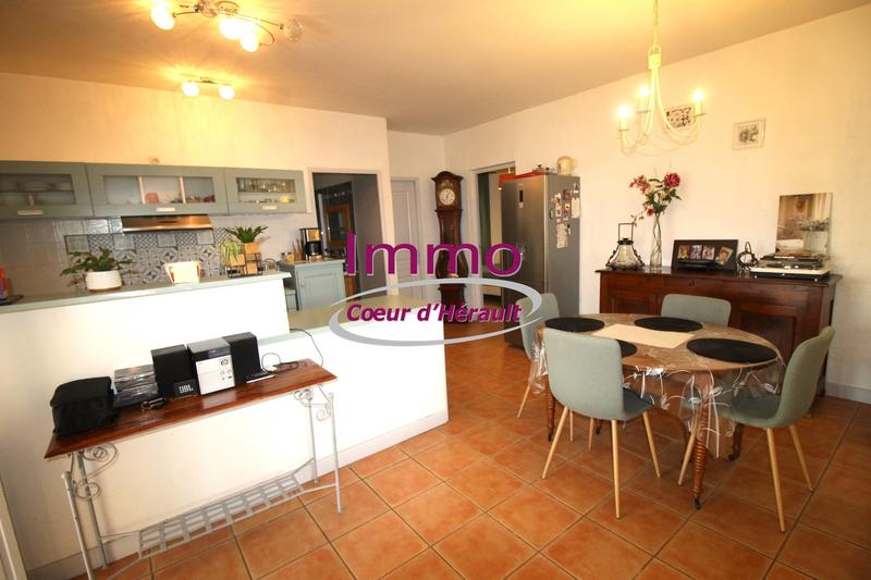 Maison - 365 m² - 14 pièces