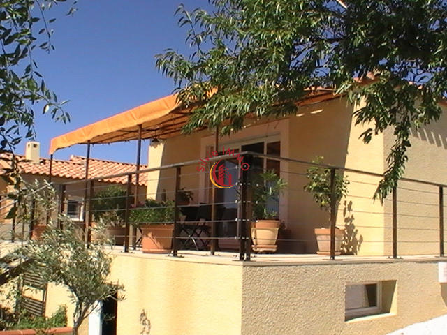 Villa - 99 m² - 4 pièces