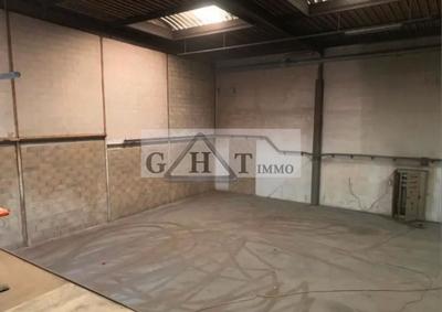 Entrepôt - 540 m²