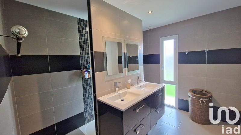 Maison - 138 m² - 4 pièces