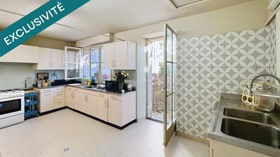 Appartement - 145 m² - 4 pièces