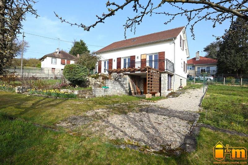 Maison traditionnelle - 127 m² - 5 pièces