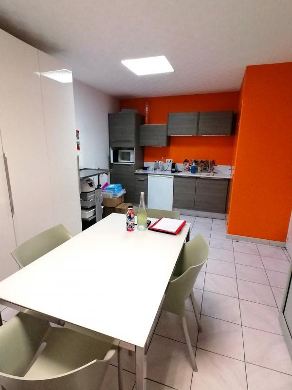 Local commercial - 20 m² - 1 pièce