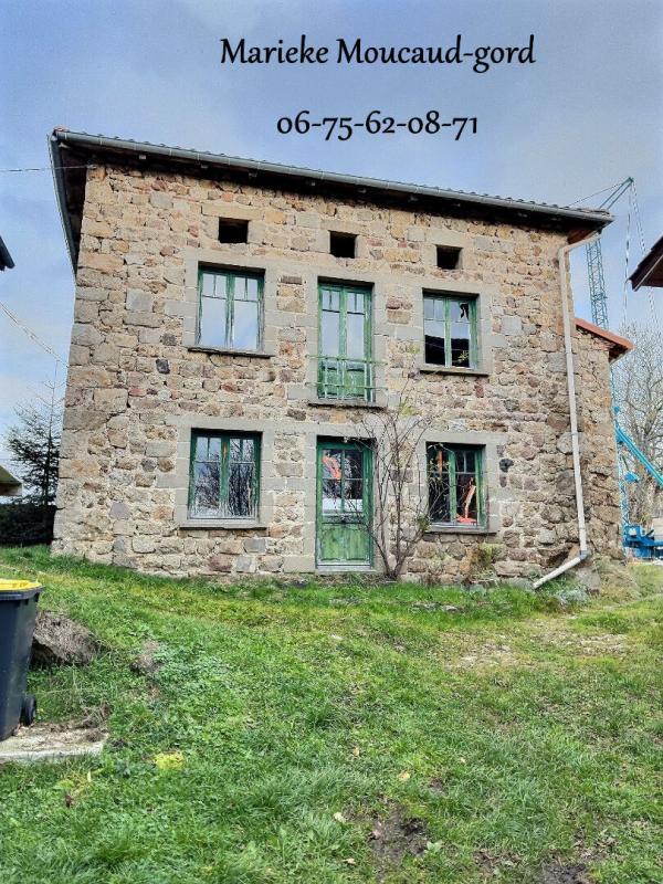 Corps de ferme - 240 m² - 7 pièces