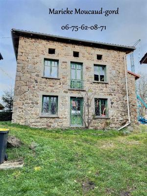 Corps de ferme - 240 m² - 7 pièces