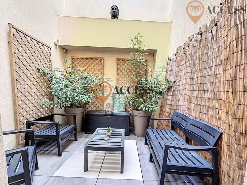 Loft - 144 m² - 6 pièces