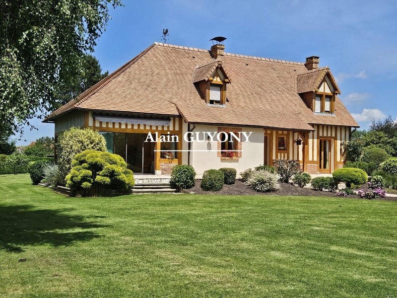 Maison traditionnelle - 144 m² - 6 pièces