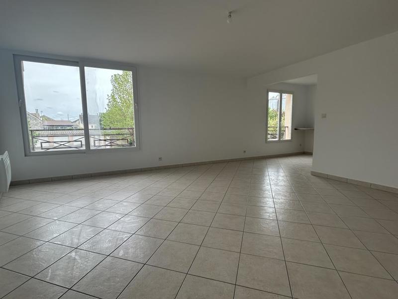 Appartement - 80 m² - 4 pièces