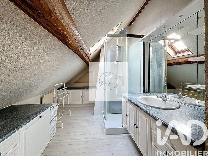 Maison - 115 m² - 6 pièces