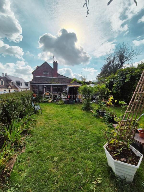 Maison - 105 m² - 5 pièces