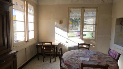 Villa - 159 m² - 8 pièces