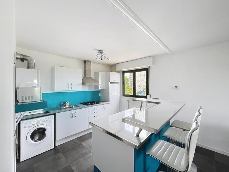 Appartement - 75 m² - 4 pièces