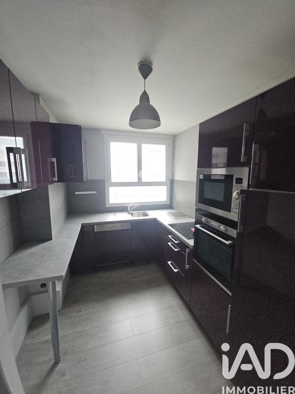 Appartement - 79 m² - 4 pièces