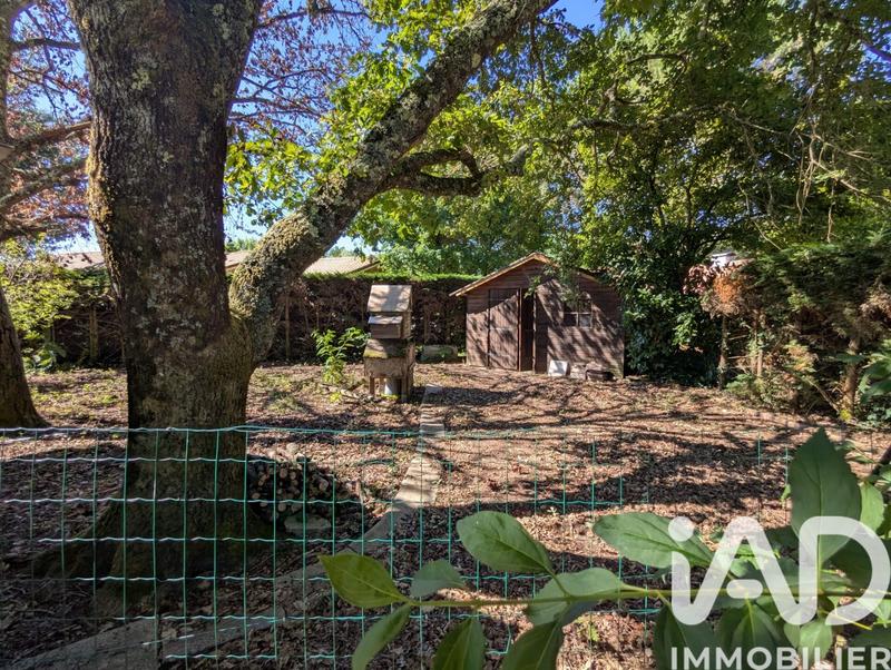 Maison - 263 m² - 9 pièces