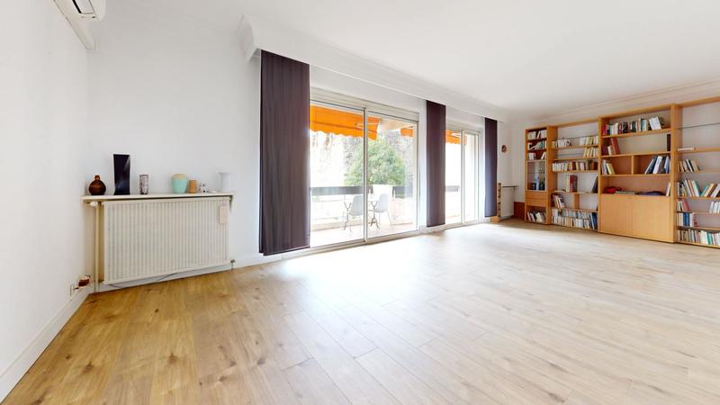 Appartement - 105 m² - 4 pièces