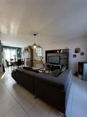 Maison - 87 m² - 4 pièces