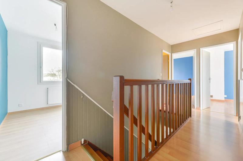 Maison - 130 m² - 6 pièces