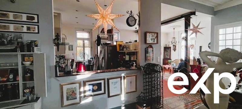 Maison - 430 m² - 18 pièces