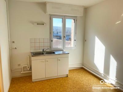 Appartement - 89 m² - 4 pièces