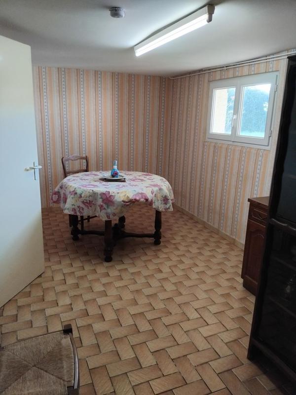 Maison - 130 m² - 7 pièces