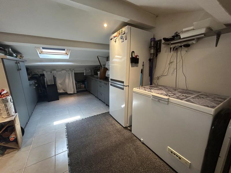 Villa - 195 m² - 6 pièces