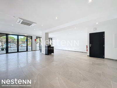 Local commercial - 66 m²