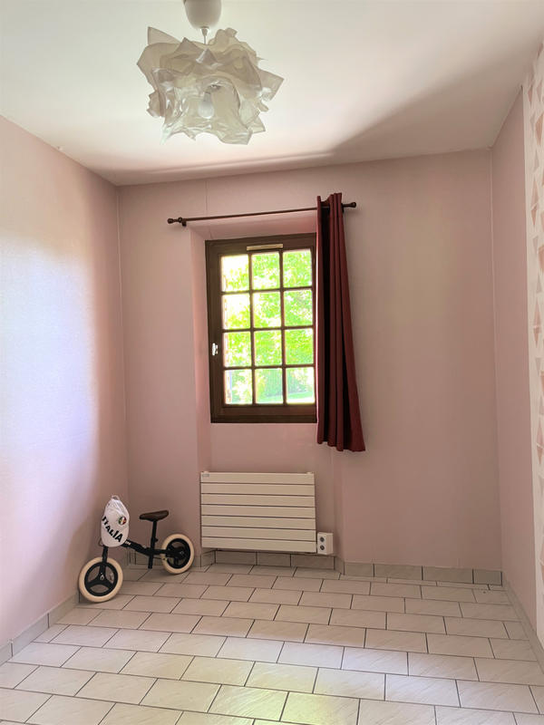 Maison - 195 m² - 8 pièces